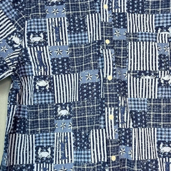 Lands End Large Lobster & Crab Patriotic Patchwork Short Sleeve Button Down Blue - Picture 2 of 5